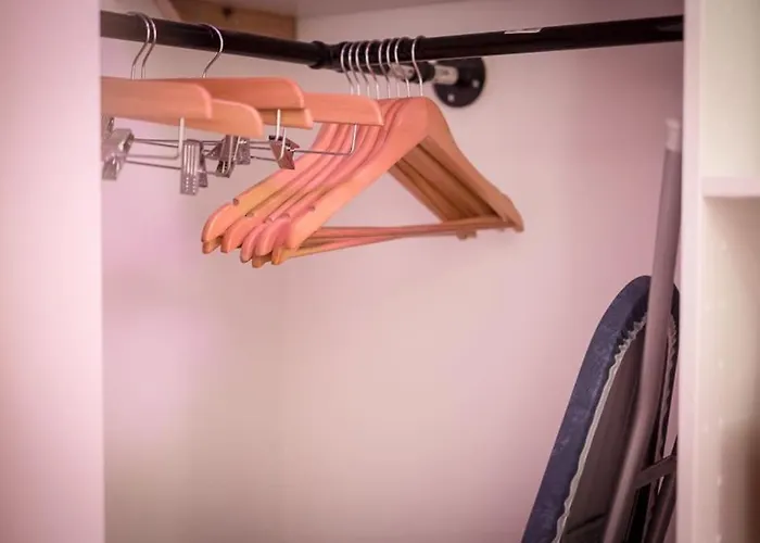 Five - Parking, Balneotherapie, Place Nationale, Un Havre De Paix Apartament *