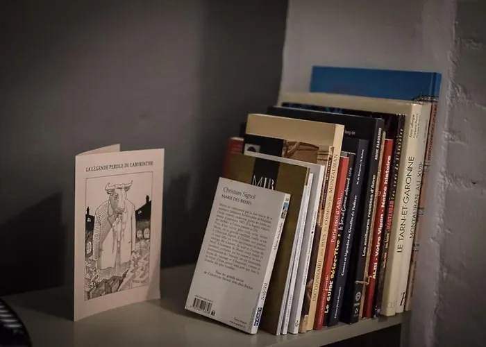 Five - Parking, Balneotherapie, Place Nationale, Un Havre De Paix Apartament