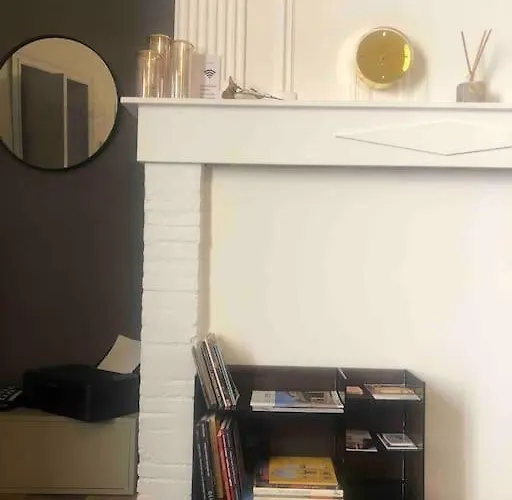 Five - Parking, Balneotherapie, Place Nationale, Un Havre De Paix *