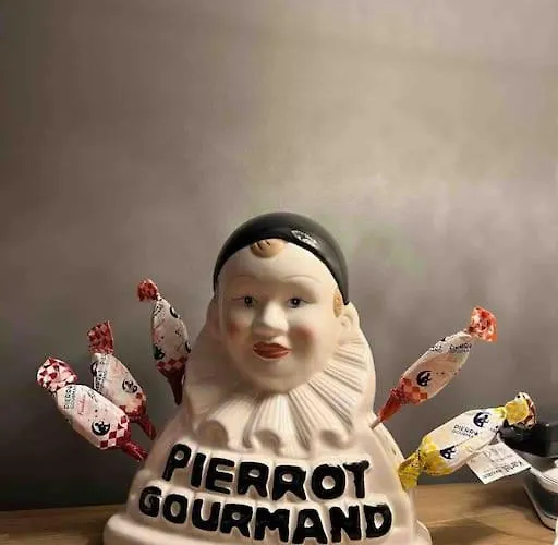 Five - Parking, Balneotherapie, Place Nationale, Un Havre De Paix Montauban