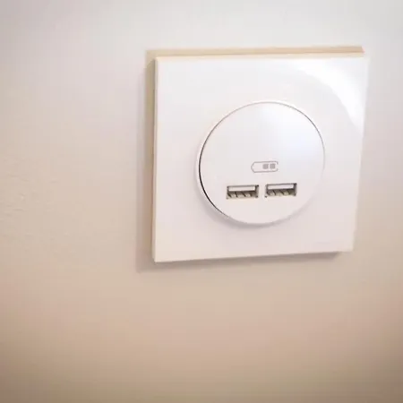 Apartment Five - Parking, Balneotherapie, Place Nationale, Un Havre De Paix *