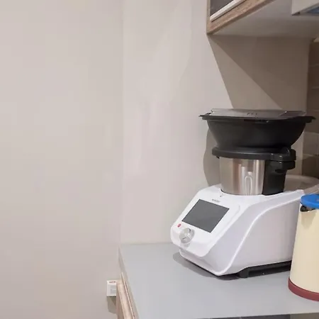 Apartment Five - Parking, Balneotherapie, Place Nationale, Un Havre De Paix *