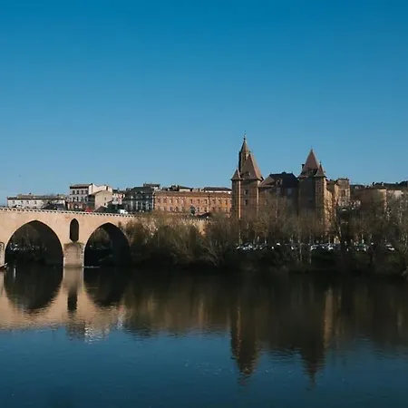 Appartement Five - Parking, Balnéothérapie, Place Nationale, Un Havre De Paix *